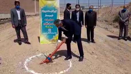  کلنگ زنی پروژه خیرساز همراه سرای بیمارستان کوثر